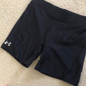 Under Armor biker shorts